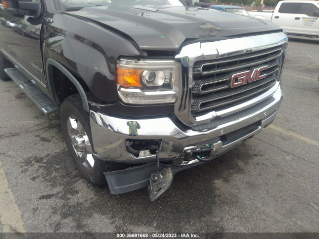 1GT12ZE88FF523211 GMC Sierra 2500hd Slt