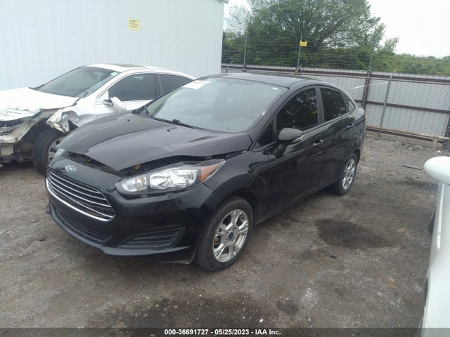 Ford FIESTA SE 2015 3FADP4BJ5FM224452 Image 2