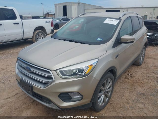 1FMCU0JD5HUE15768 Ford Escape Titanium