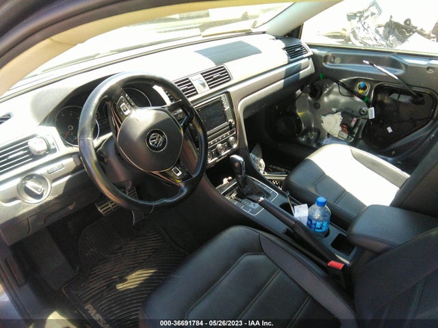 1VWDT7A37HC007951 Volkswagen Passat R-line W/comfort Pkg