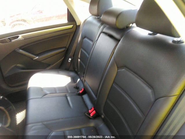 1VWDT7A37HC007951 Volkswagen Passat R-line W/comfort Pkg