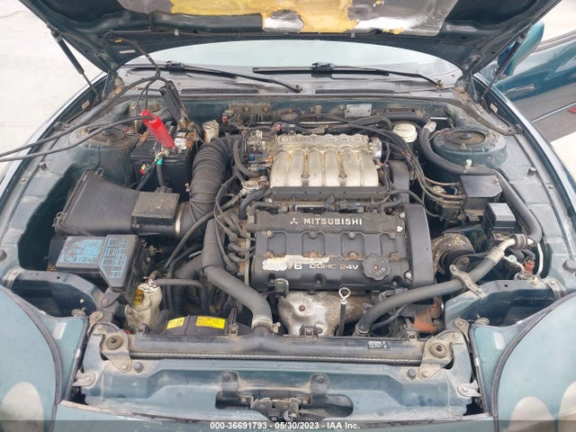 1996 MITSUBISHI 3000 GT VIN: JA3AM84J5TY001207