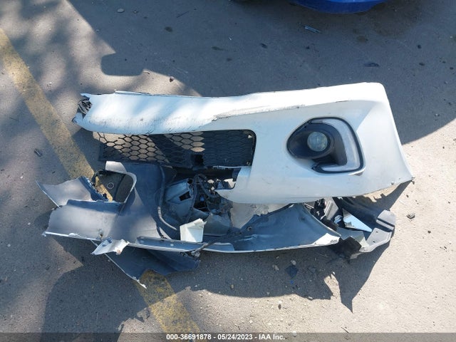 JA32U2FU2GU002952 Mitsubishi LANCER ES