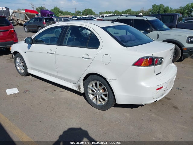 JA32U2FU2GU002952 Mitsubishi LANCER ES