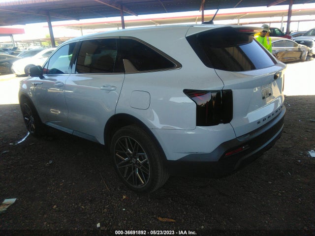 2021 KIA SORENTO LX VIN: 5XYRG4LC3MG061410