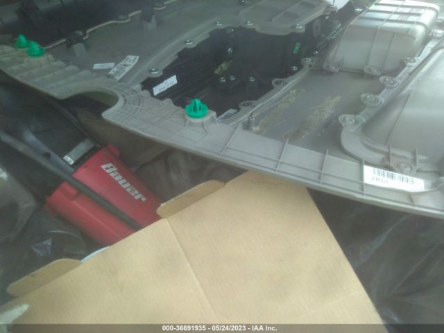 KNDMB5C17L6593158 KIA SEDONA LX