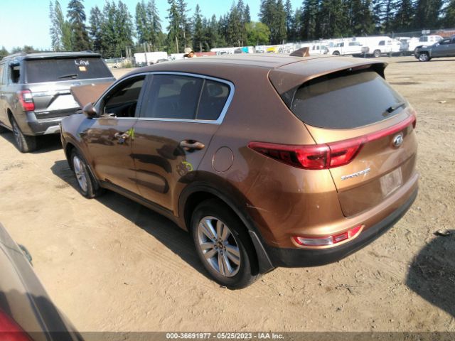 KNDPMCAC4J7437182 KIA Sportage Lx