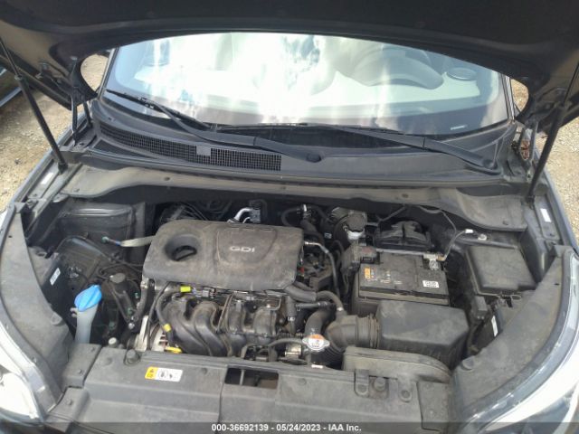 KNDJN2A25K7920928 KIA Soul Base