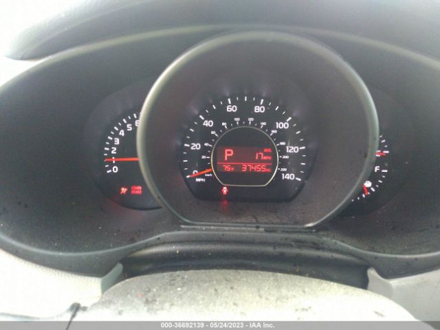 KNDJN2A25K7920928 KIA Soul Base