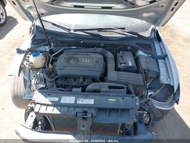 1VWBT7A39FC064236 Volkswagen Passat 1.8t Sport