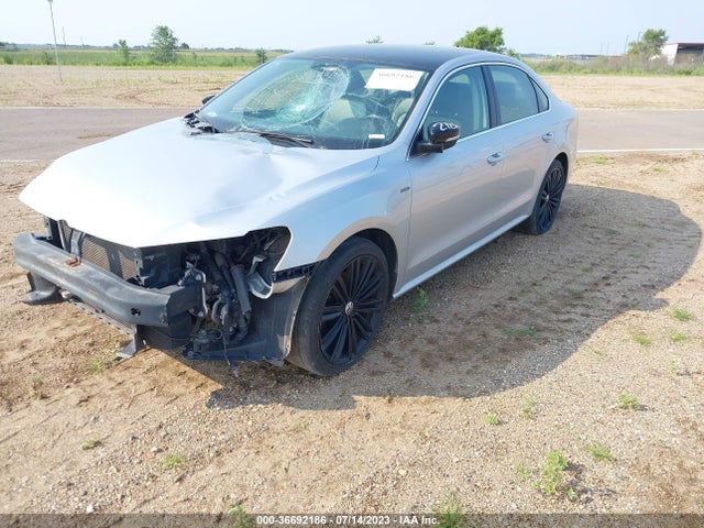 1VWBT7A39FC064236 Volkswagen Passat 1.8t Sport