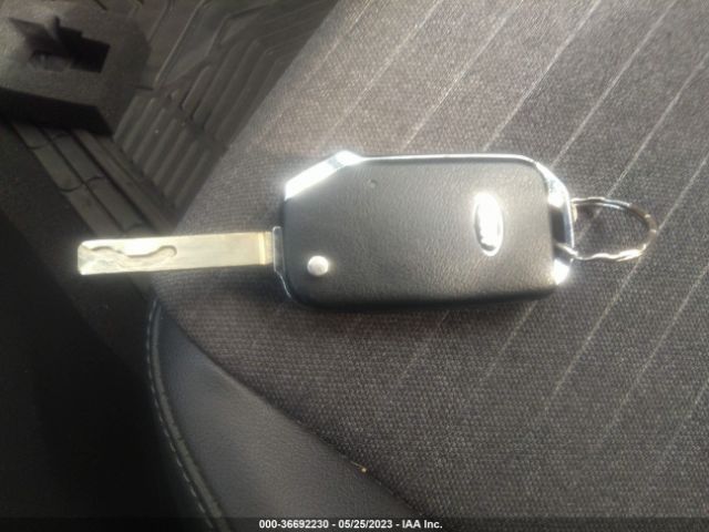 KNDEUCAA7M7167312 KIA SELTOS S