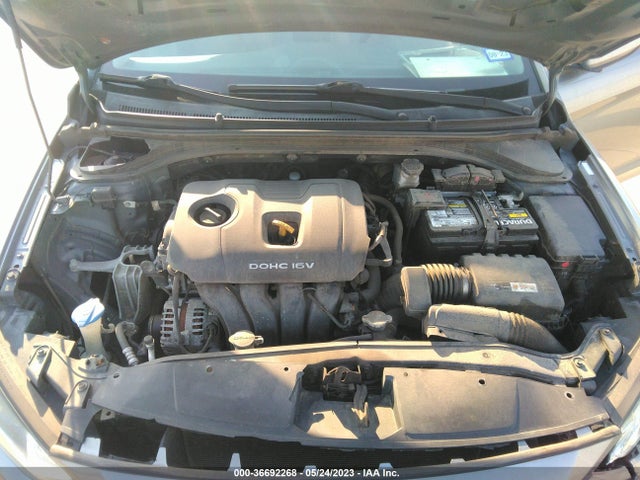 Hyundai ELANTRA SE 2017 KMHD74LF9HU128922 Image 12