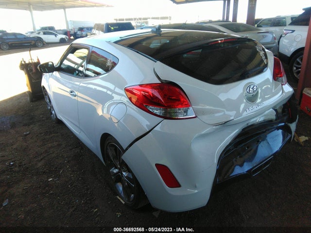 Hyundai Veloster Value Edition 2017 KMHTC6AD5HU316812 Image 4