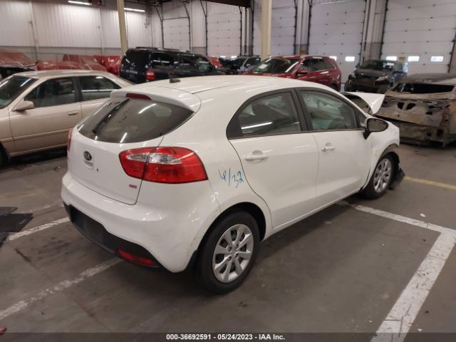 KNADM5A36F6452842 KIA RIO LX