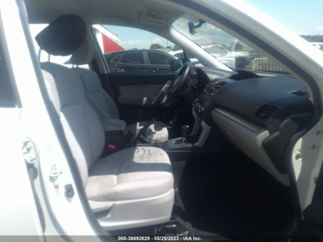 JF2SJABC7FH568812 Subaru Forester 2.5i