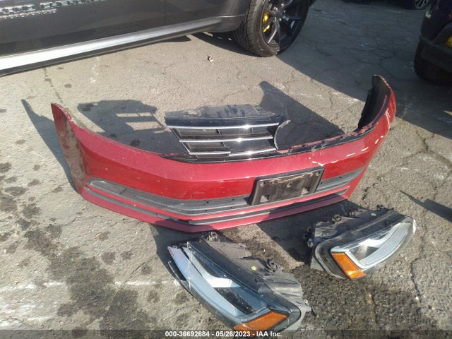 3VWL17AJ4HM222945 Volkswagen Jetta 1.8t Sel