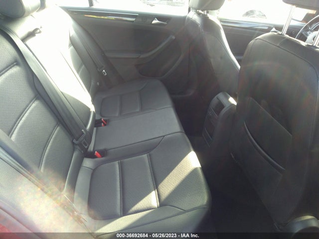 3VWL17AJ4HM222945 Volkswagen Jetta 1.8t Sel