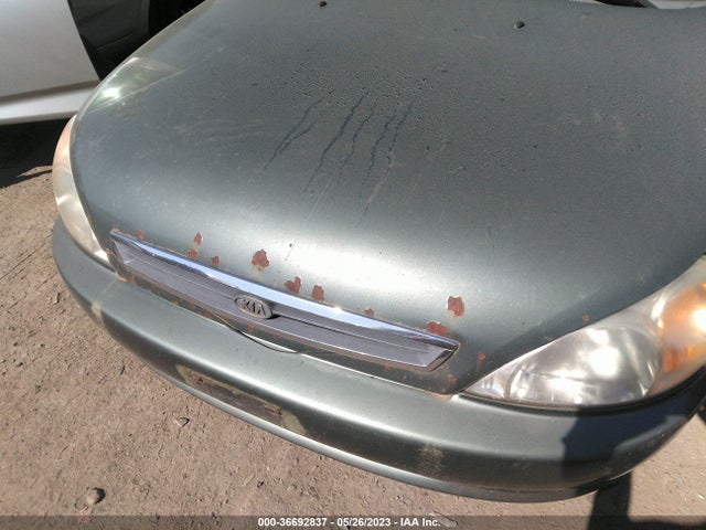 2002 KIA RIO VIN: KNADC123526158451
