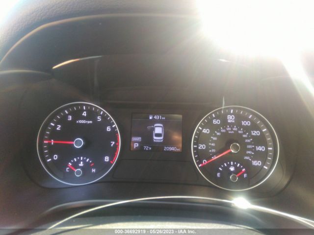 3KPF24AD9ME284402 KIA Forte Lxs