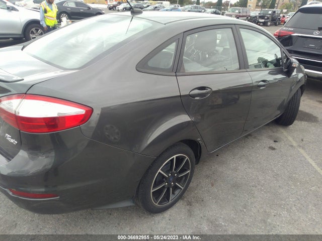 Ford FIESTA SE 2016 3FADP4BJ8GM139140 Image 5
