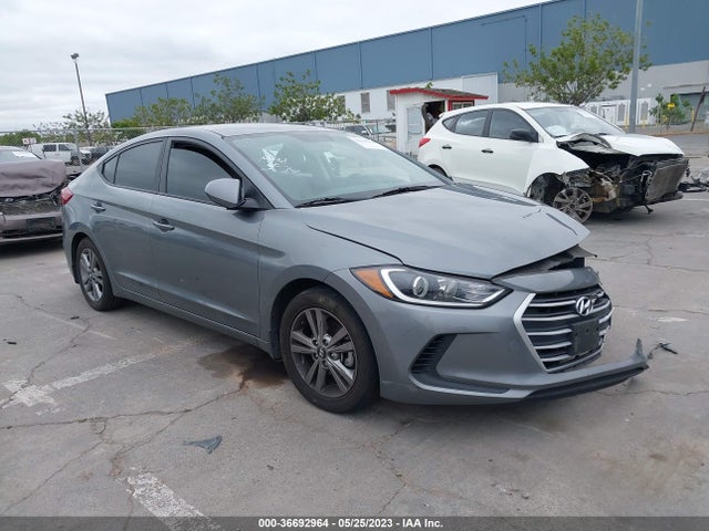 2017 KMHD84LF2HU408808 main image
