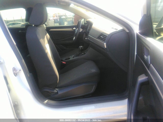 3VWC57BU5KM028400 Volkswagen Jetta S/se/r-line