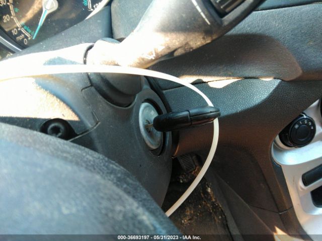 3FADP4EJ5EM128329 Ford FIESTA SE