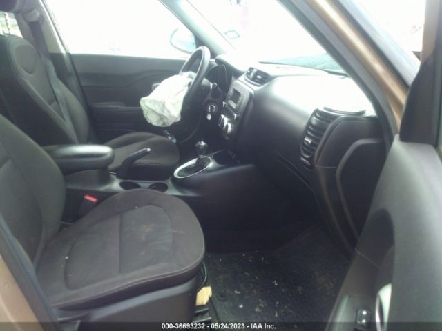 KNDJN2A28F7186355 KIA Soul Base