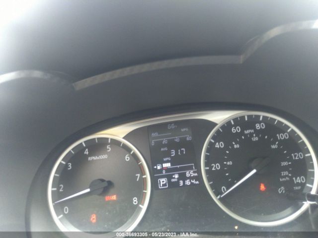 3N1CN8DV5PL817290 Nissan VERSA S