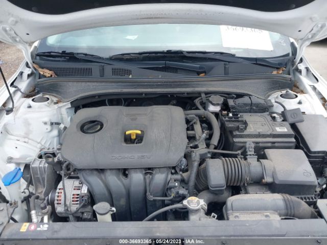 3KPF24AD9ME329578 KIA Forte Lxs