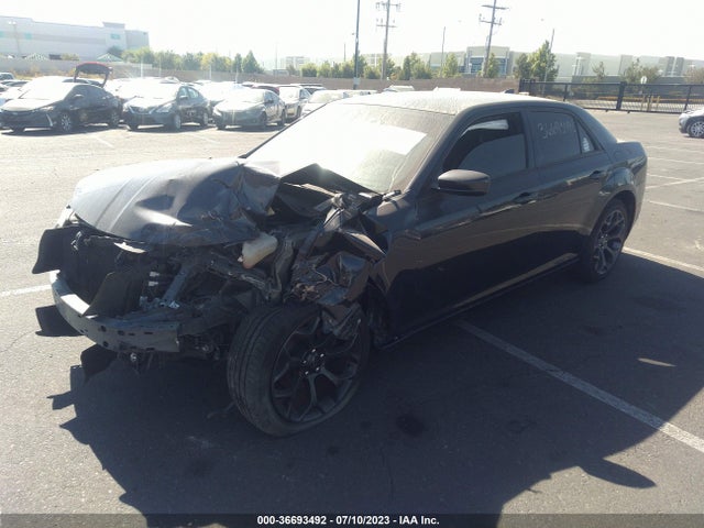 2C3CCABG2KH559783 Chrysler 300 300s