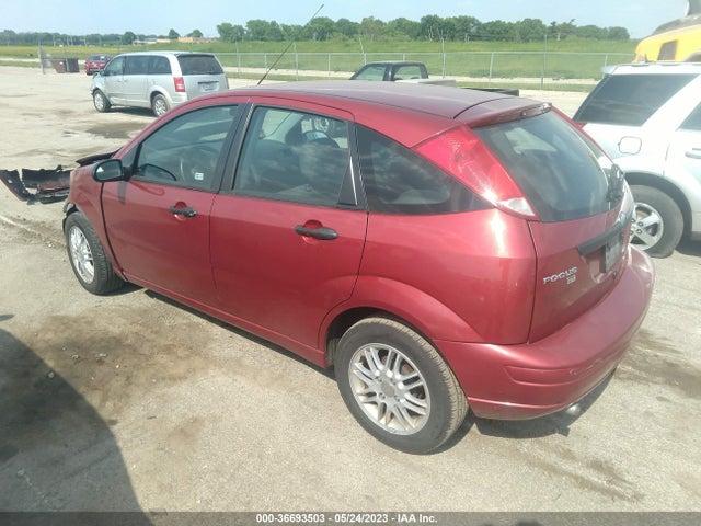 2005 FORD FOCUS SE VIN: 3FAFP37N05R134996