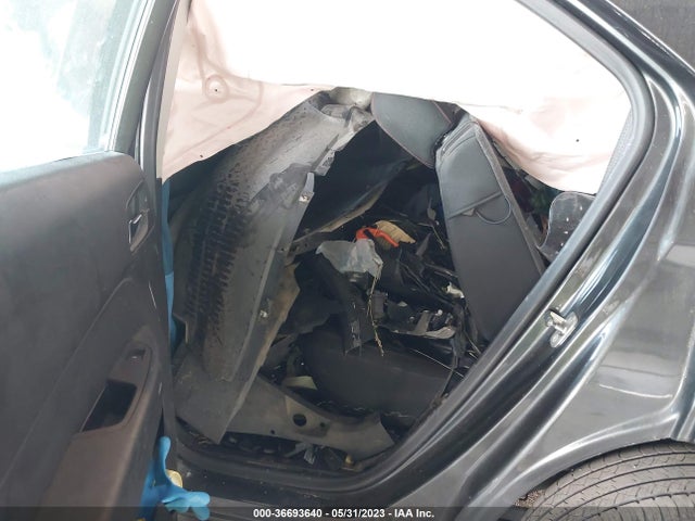 Chevrolet EQUINOX LS 2017 2GNALBEK8H1518351 Image 8