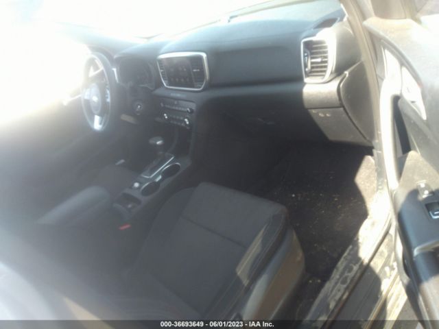 KNDPMCAC1L7636936 KIA Sportage Lx