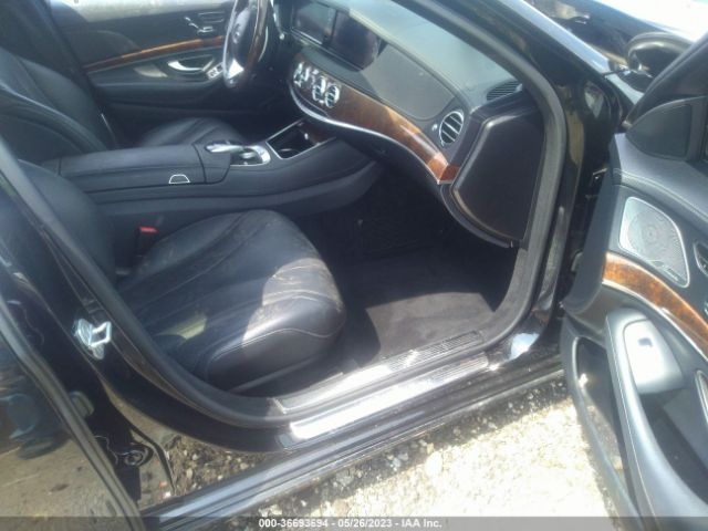 WDDUG8CB5FA131930 Mercedes-Benz S-class S 550