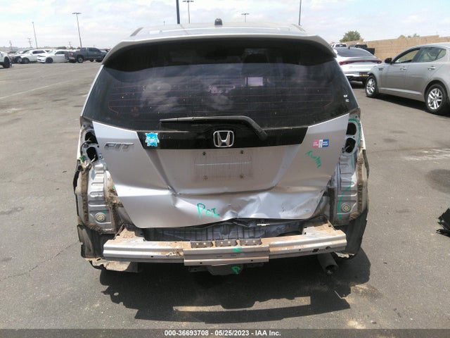 2011 HONDA FIT SPORT VIN: JHMGE8H52BC017767