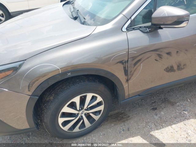 4S4BTAFC7M3157757 Subaru Outback Premium