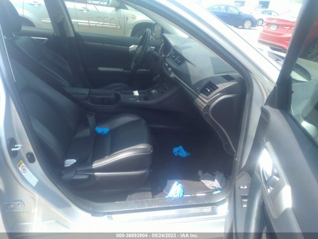 JTHKD5BHXF2226944 Lexus Ct 200h Hybrid