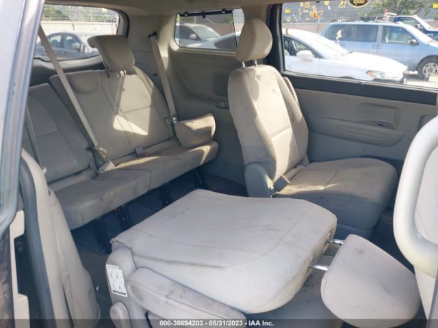 KNDMB5C19F6061334 KIA SEDONA LX