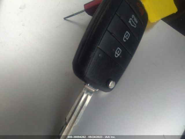KNAFK5A87H5678567 KIA Forte5 Lx