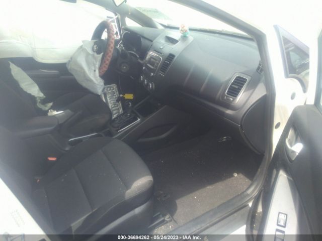 KNAFK5A87H5678567 KIA Forte5 Lx
