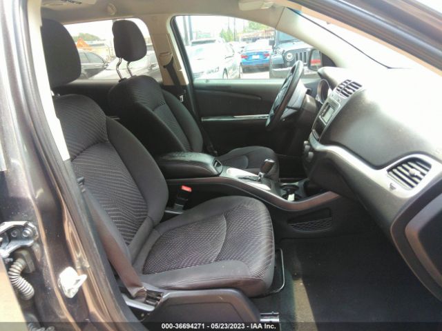 3C4PDCBG7FT726576 Dodge Journey Sxt
