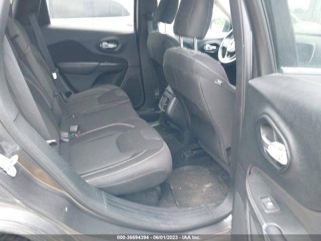 1C4PJMCB5FW691466 Jeep Cherokee Latitude