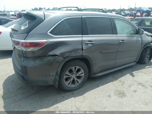 2015 TOYOTA HIGHLANDER XLE VIN: 5TDKKRFH1FS047290