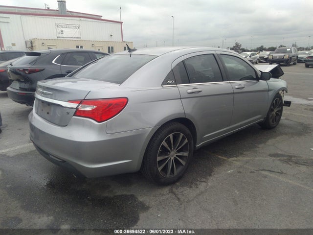 1C3CCBBG8EN178456 Chrysler 200 Touring