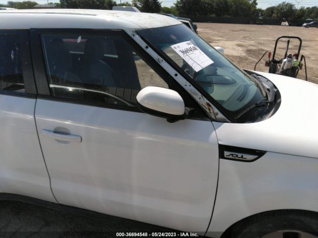 KNDJN2A24G7301888 KIA Soul Base