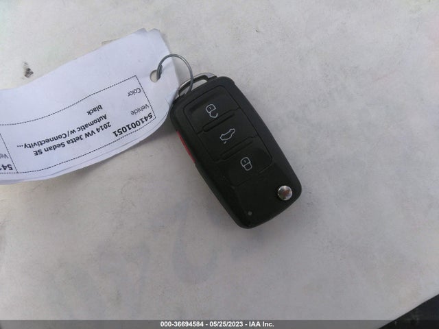 3VWD17AJ3EM442299 Volkswagen Jetta Sedan Se