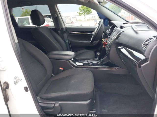 5XYKT4A66FG646592 KIA SORENTO LX