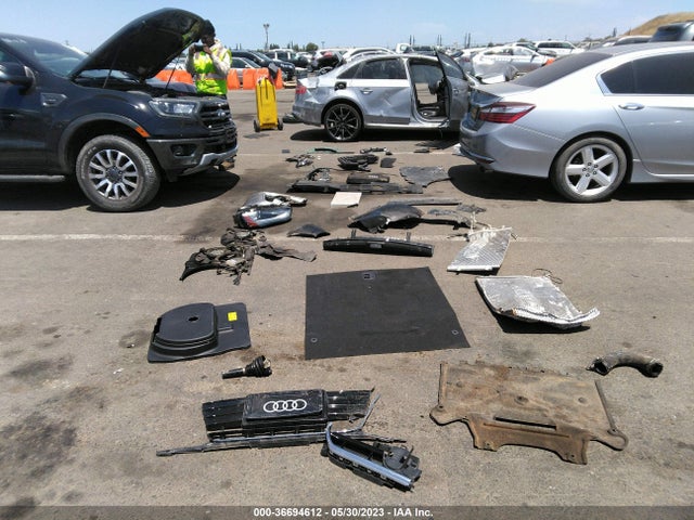 WAUFFAFL2FN035874 Audi A4 Premium Plus